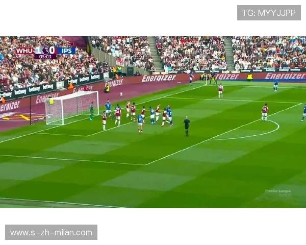 前锋背身接长传一带一转身抽射上角称霸集锦 前锋背身接长传一带一转身抽射上角称霸集锦